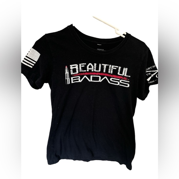 Grunt Style Tops - ❌ Firm Price ❌ EUC Women’s Grunt Style t-shirt size medium